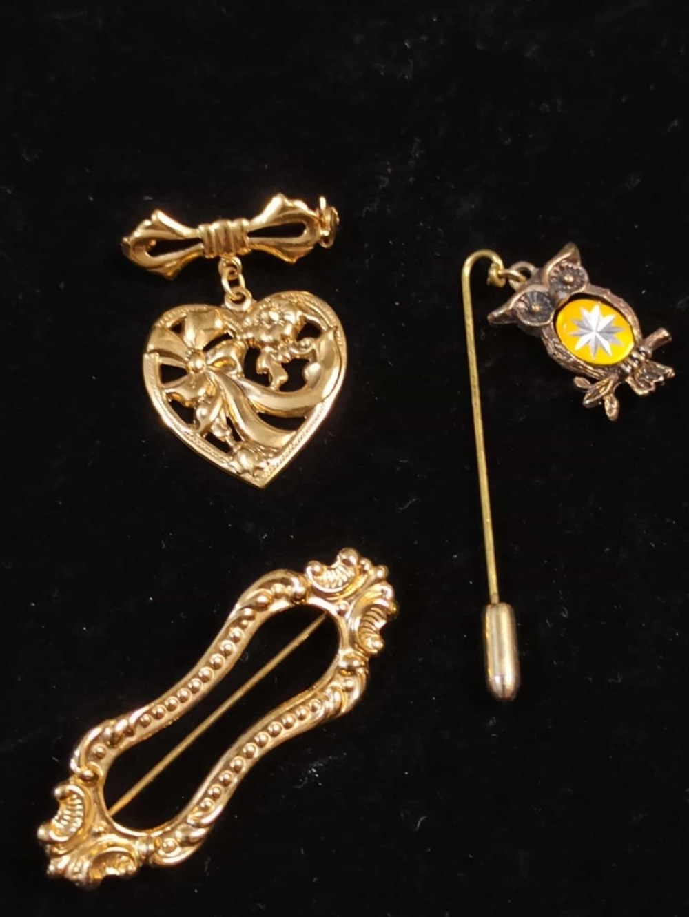 Vintage Brooch Lot Mid Century 60s 70s Owl Baroque Gold Tone Pins Set